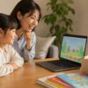 ワールドワイドキッズ終了後に小学生が母親と次の英語環境を考えている場面
